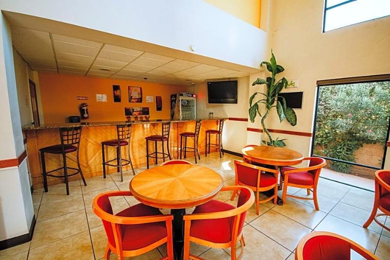 Hotel Consulado Inn Σιουδάδ Χουάρες Εξωτερικό φωτογραφία